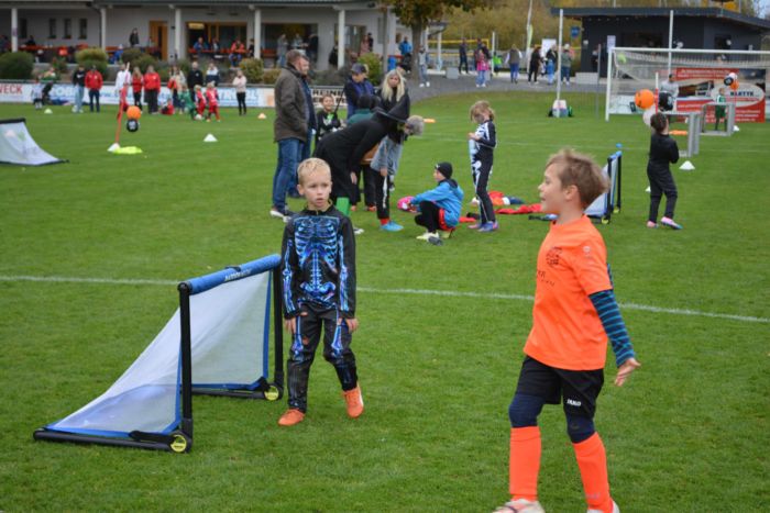 GetraenkeKletteHalloweenCup23-107